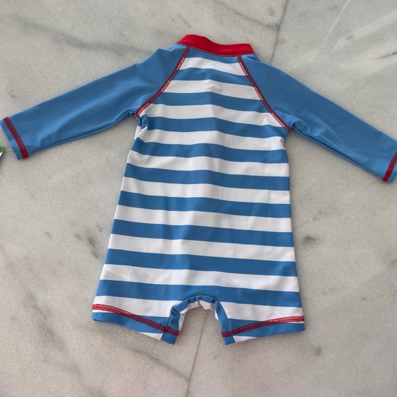 Little Me Rash guard - Picture 6 of 7